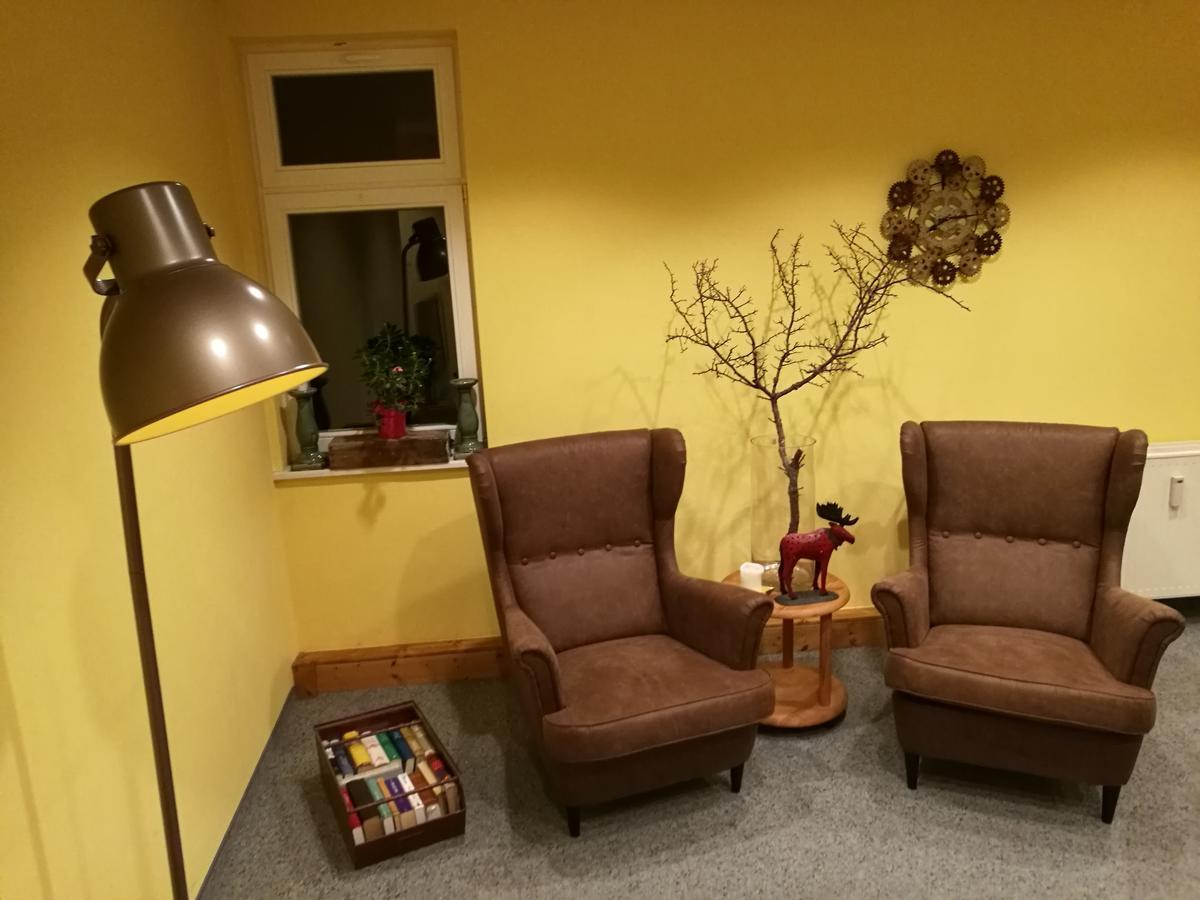 Gehlberg Apartments Und Bistro Zum Glasmacher מראה חיצוני תמונה